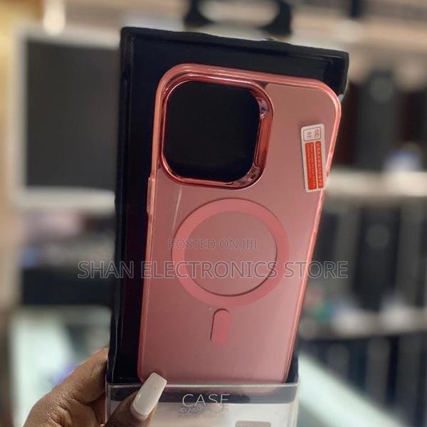 Luxury Magnetic Case for iPhone 15 Pro Max - thumbnail 2