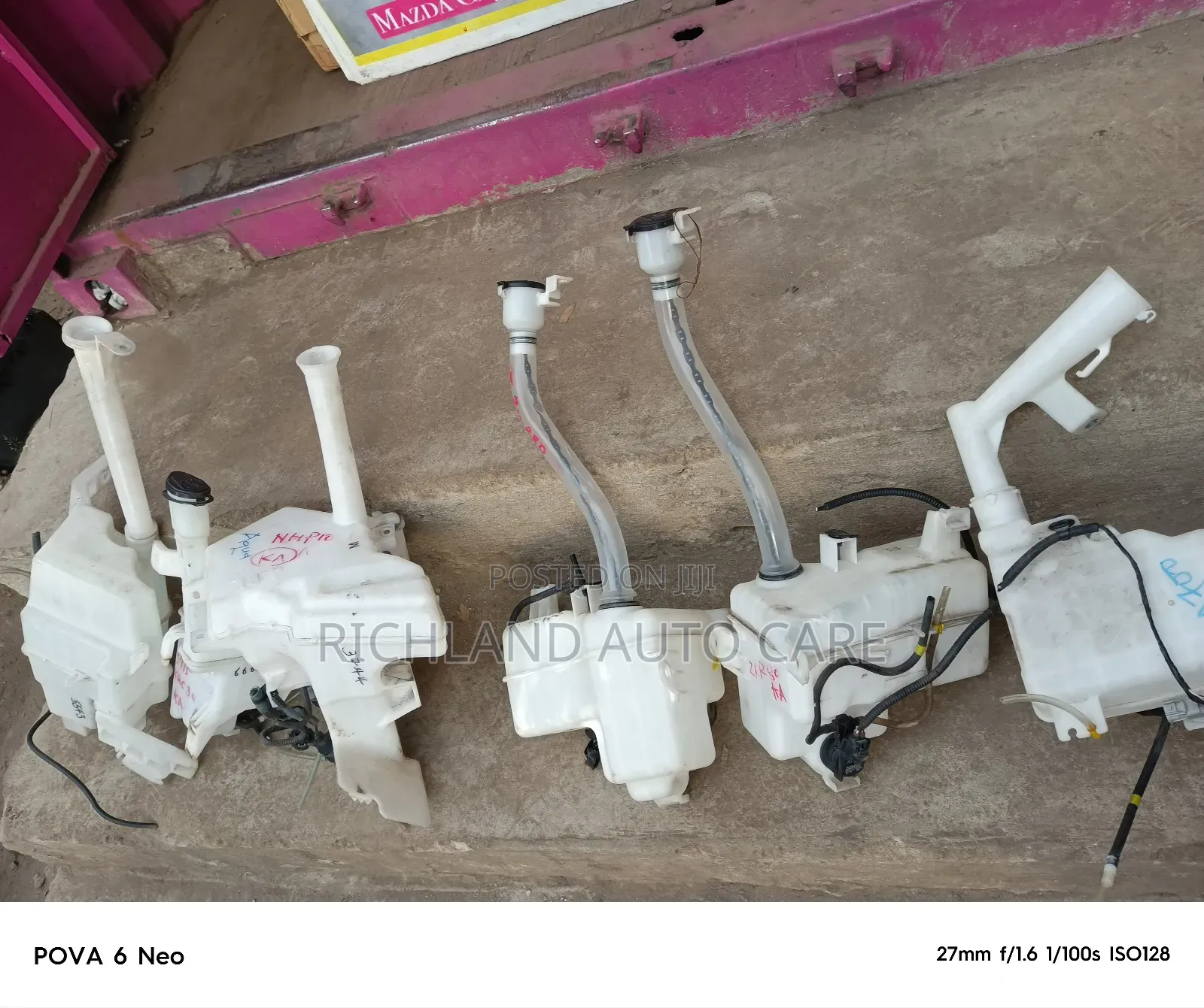 Washer Bottle Nissan X-Trail
