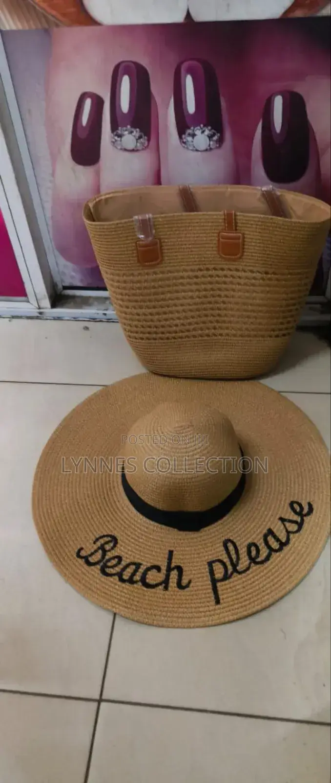 Kiondo Set Comes With a Matching Hat