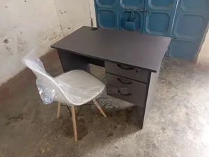 0.9m Desk and Chair.