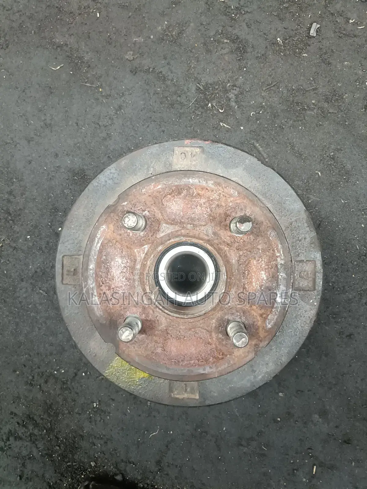 Mirage Rear Hub and Drum