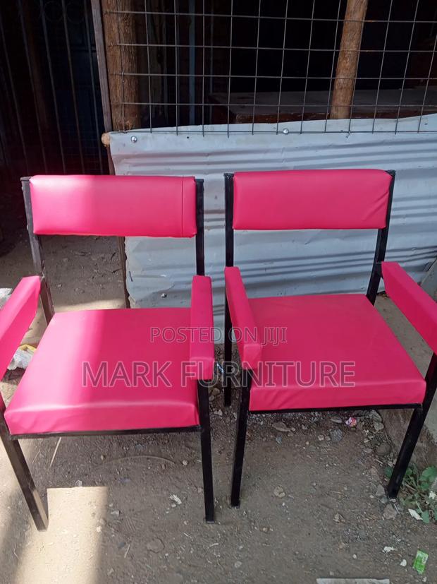 Manicure Chair - main view