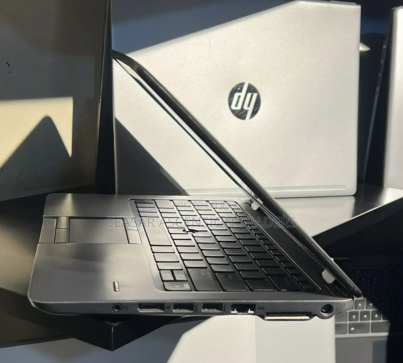 Laptop HP EliteBook 820 G2 8GB Intel Core I5 HDD 500GB