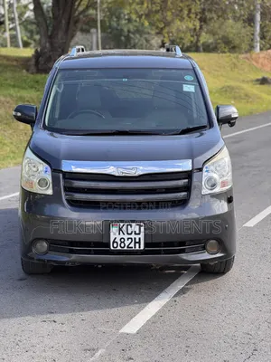 Toyota Voxy 2011 Grey