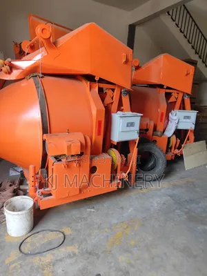 Diesel and Electric Self Loading Concrete Mixer.