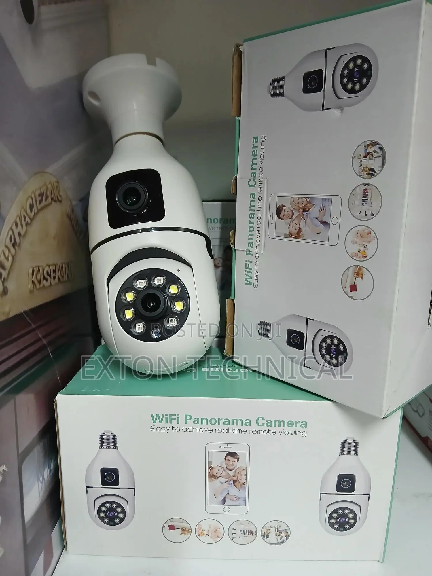 PTZ Dual Lens Indoor Bulb Camera 360 Rotatable