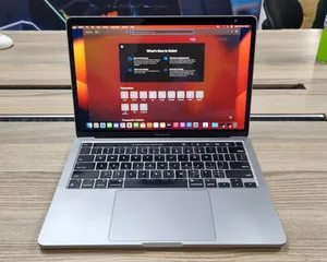 Laptop Apple MacBook Pro 2022 M2 8GB Apple M2 SSD 256GB