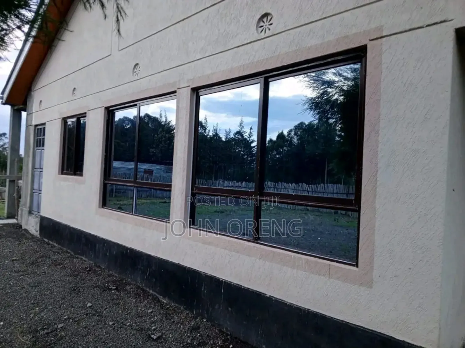 Aluminium Sliding Windows Fabrication and Installation