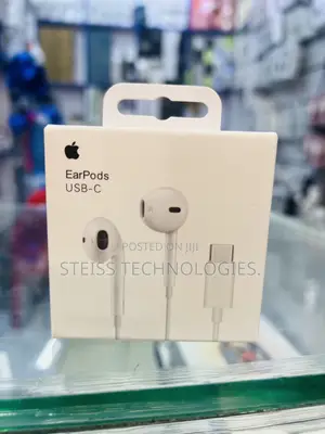 iPhone 15 Wired Earphones.