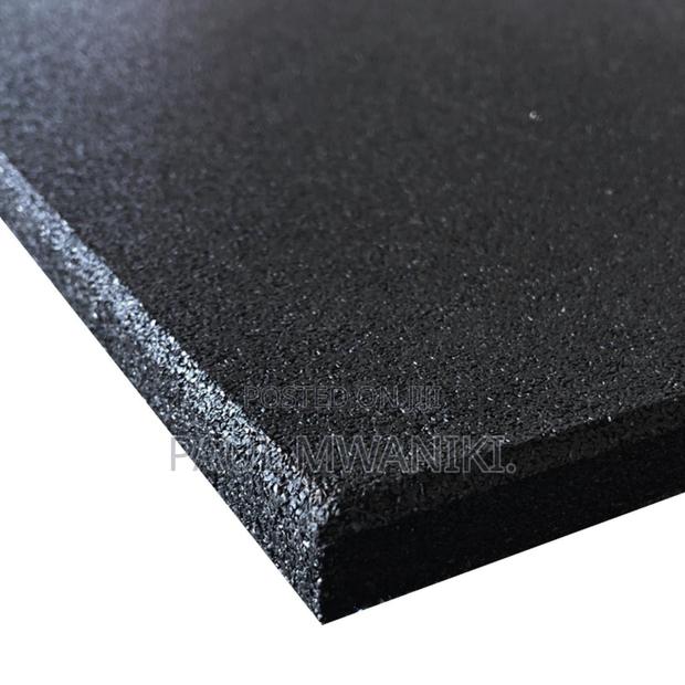 1m X 1m X 15mm Weight: 14kg Per Mat Non-toxic