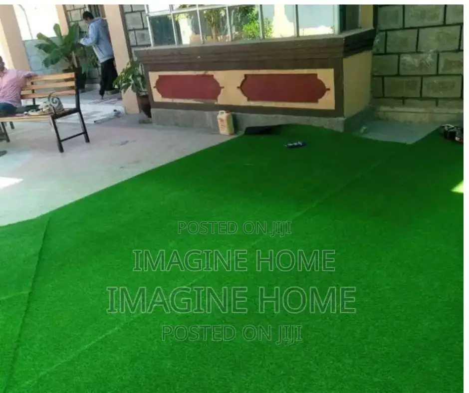 Pool Space With Artificial Green Grass Carpet