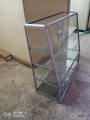 Curved Display Showcase