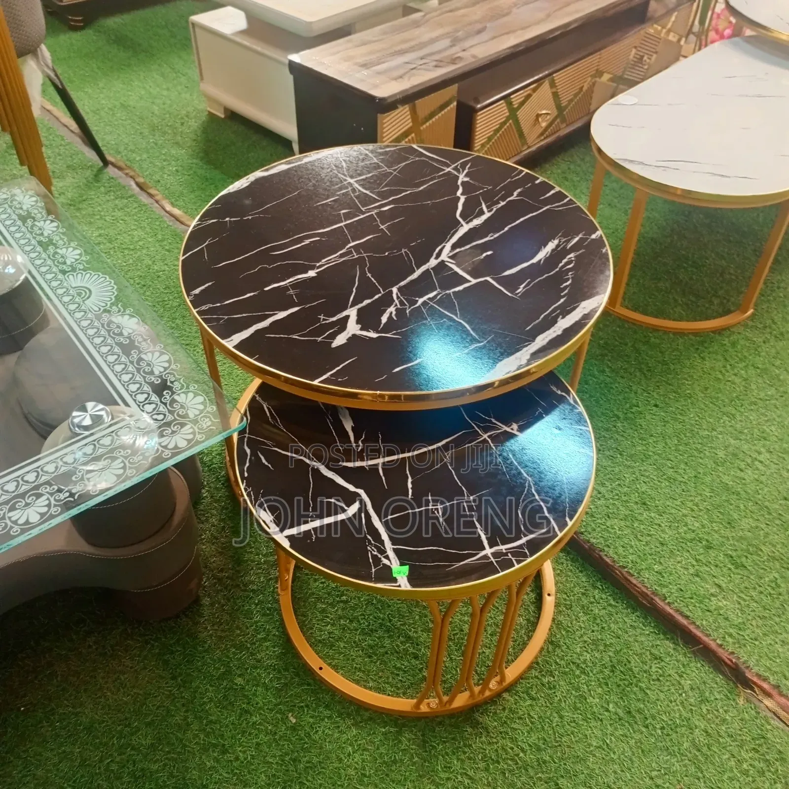 Marble Round Tables
