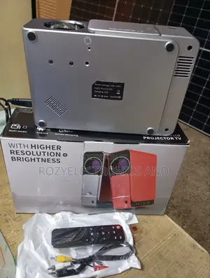 HD Multimedia LCD Projector Tv
