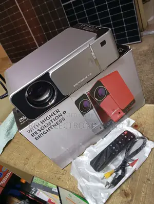 HD Multimedia LCD Projector Tv