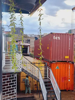 Used 40ft Shipping Containers- Secure Weather Resistant.