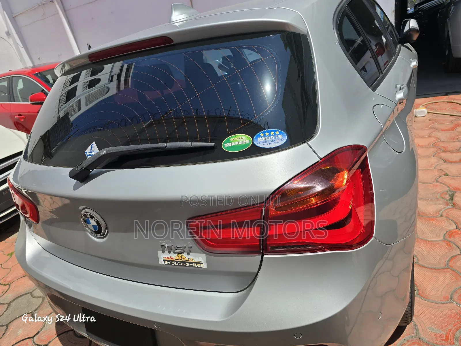 BMW 118i 2018 Silver
