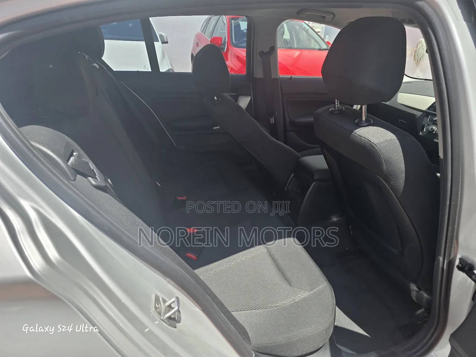 BMW 118i 2018 Silver