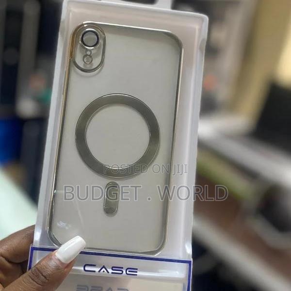 High Quality Apple iPhone Xr Case - main view