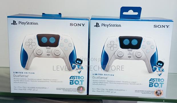 Dualsensetm Wireless Controller - ASTRO BOT Limited Edition - main view