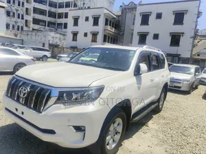 Toyota Land Cruiser Prado 2018 White
