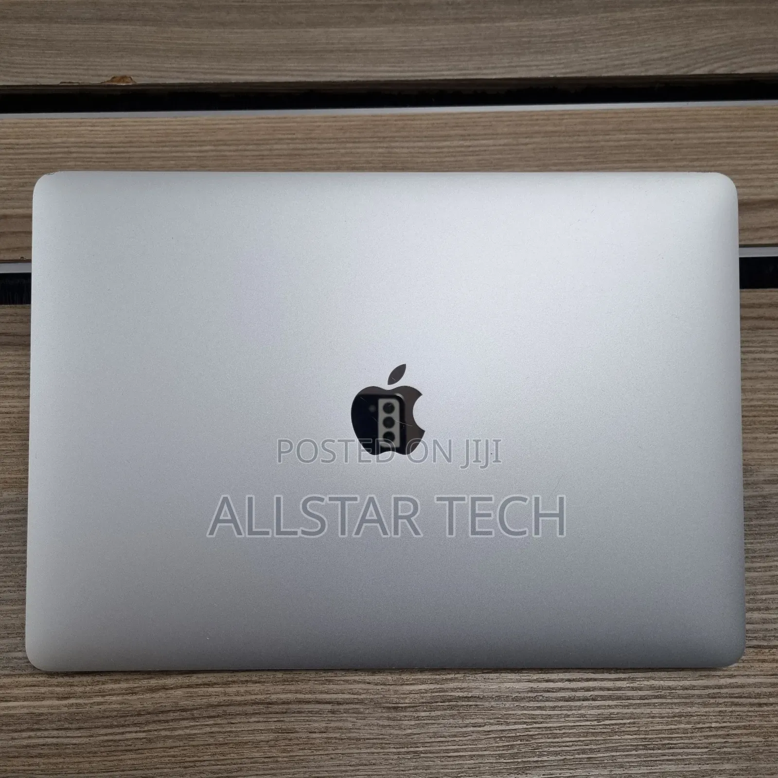 Laptop Apple MacBook Pro 2018 16GB Intel Core I5 SSD 512GB