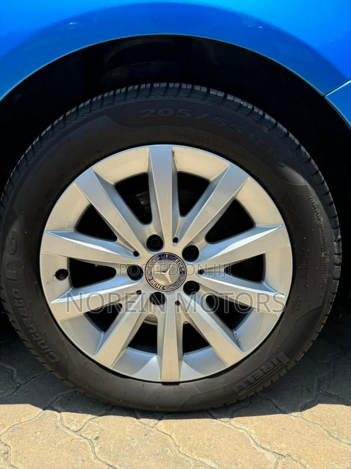 Mercedes-Benz A-Class 2018 Blue