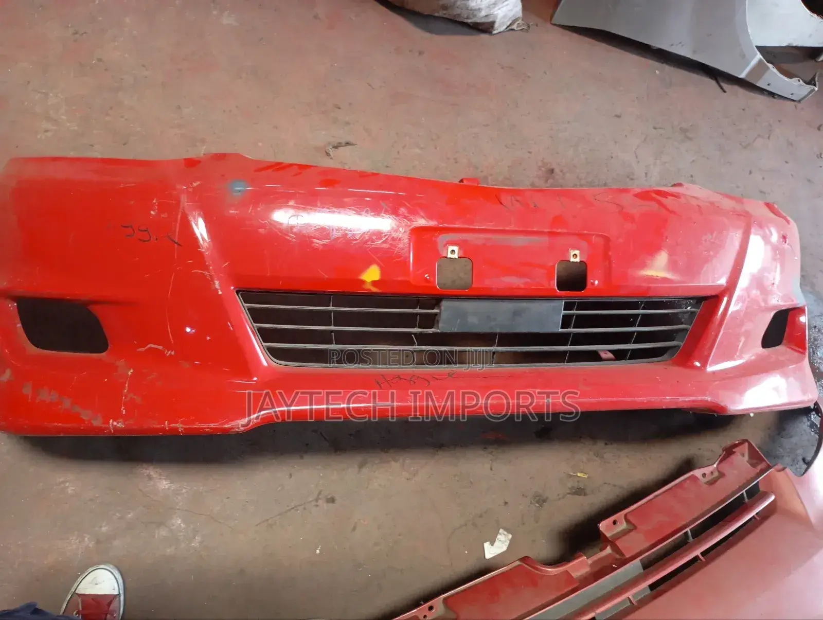 Wish 2005 Frontbumper
