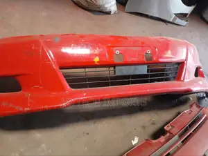 Wish 2005 Frontbumper