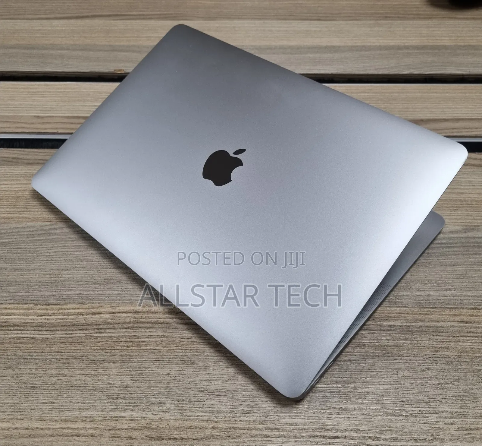 Laptop Apple MacBook Air 2020 8GB Intel Core I5 SSD 256GB
