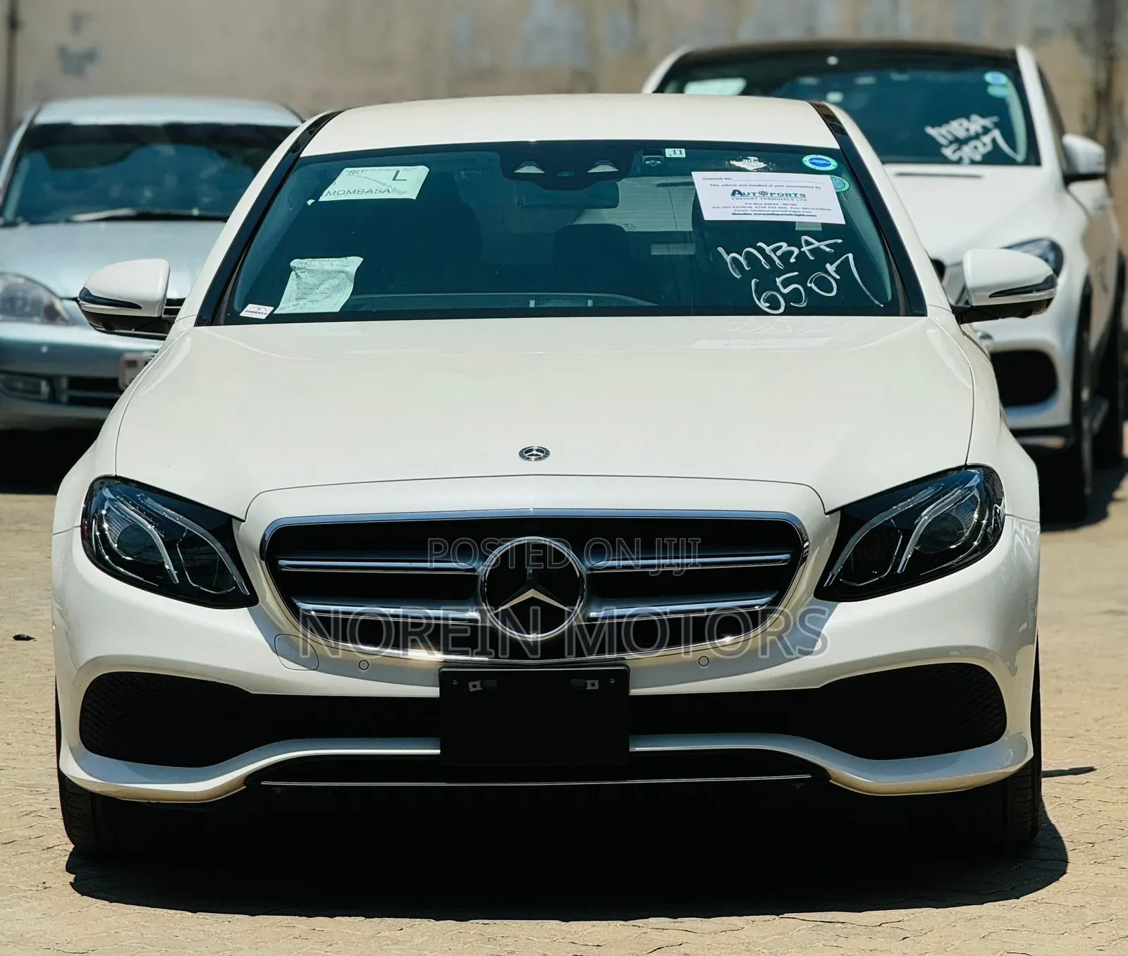 Mercedes-Benz E200 2017 Off white