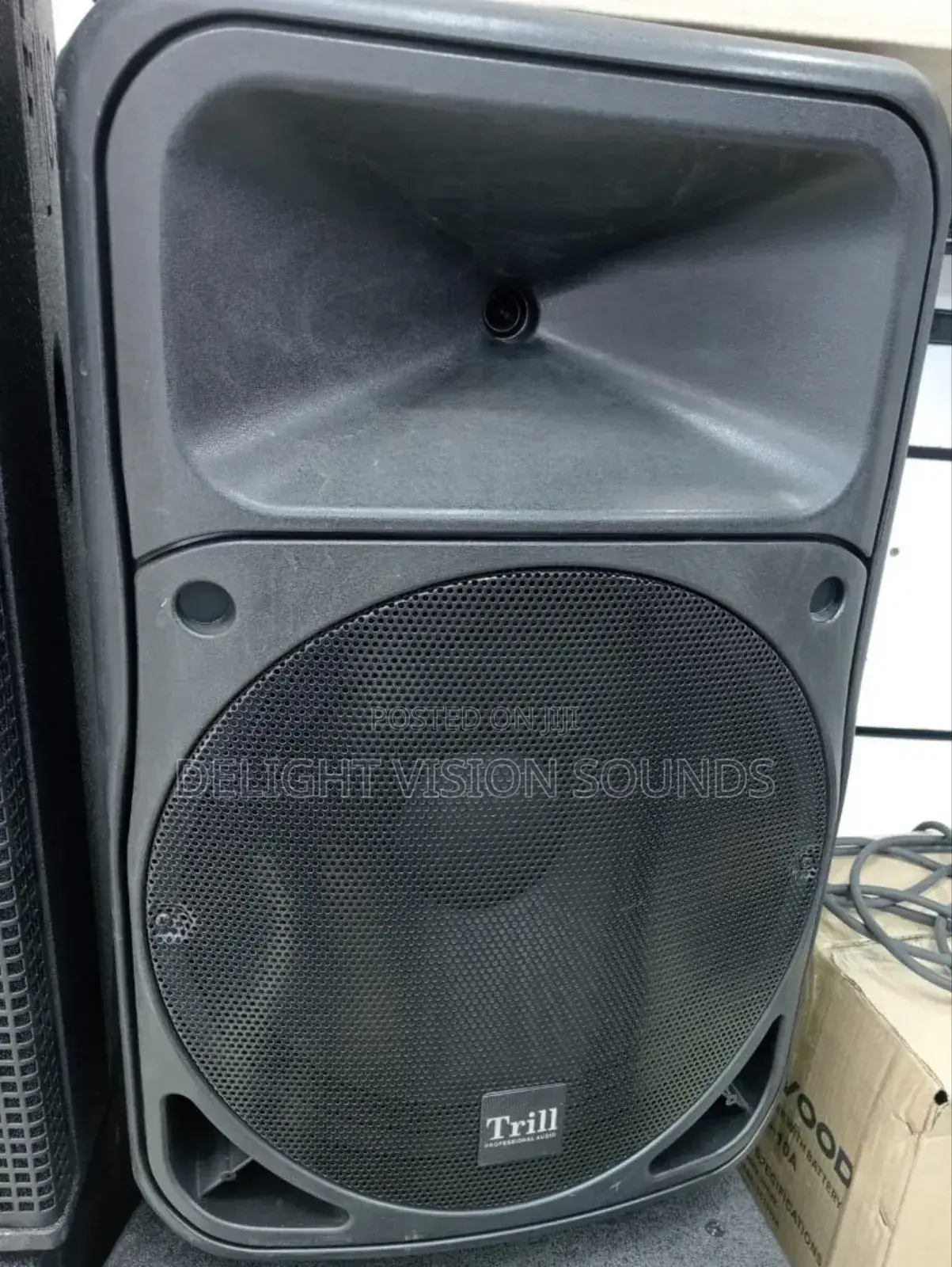 Trill Speaker 15"