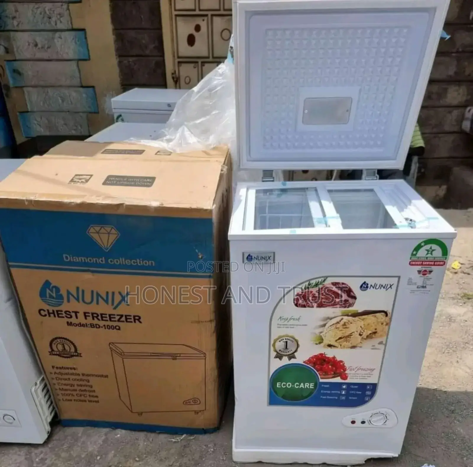 Classic Nunix 100litres Freezer