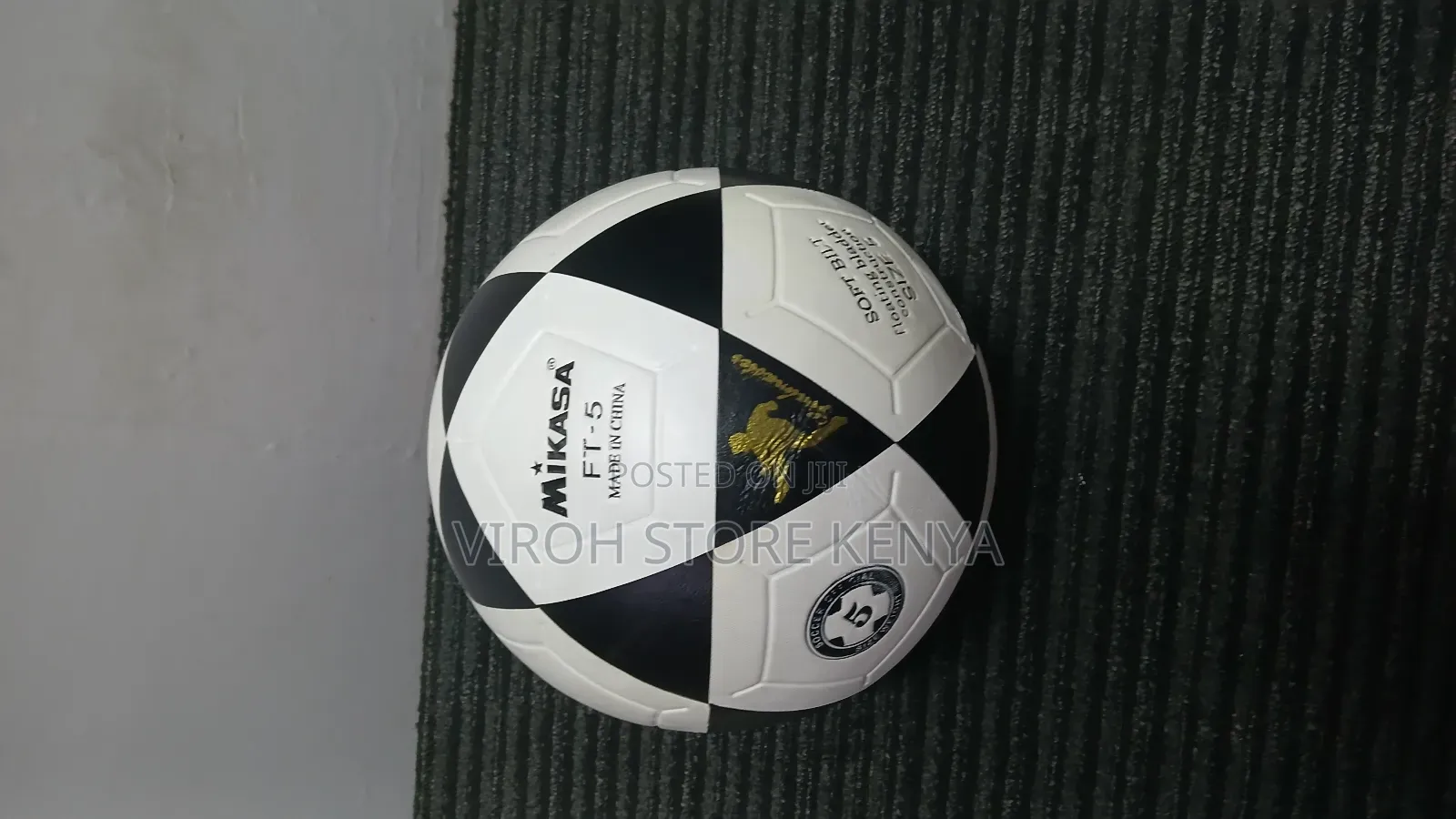 Mikasa Size 5 Foot Ball Soccer Ball
