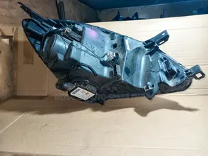 LHS Suzuki Solio Zenon Front Light