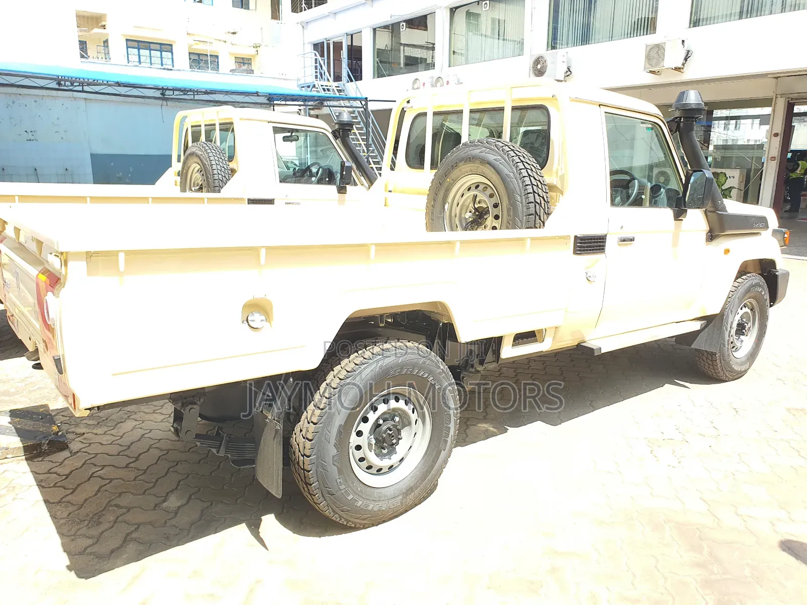 Toyota Land Cruiser 2018 Silver