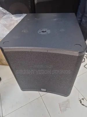 QSC Single Bass Speaker
