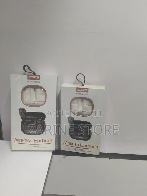 Earpods Easy to Wear Battery 30mah Talk Time Upto 3hrs - main view