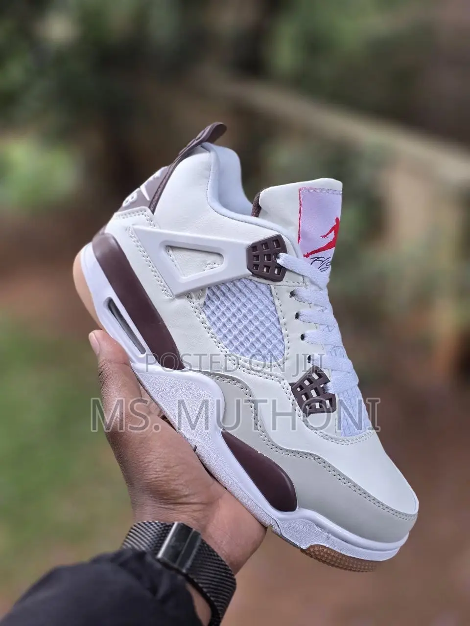 *Nike Sb Jordan 4 Retro* *Sizes: 40 41 42 43 44 45*