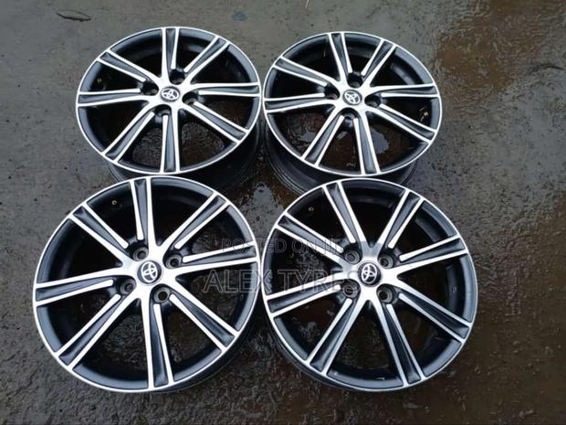 Size 16 Inches Toyota Fielder New Shape Rims
