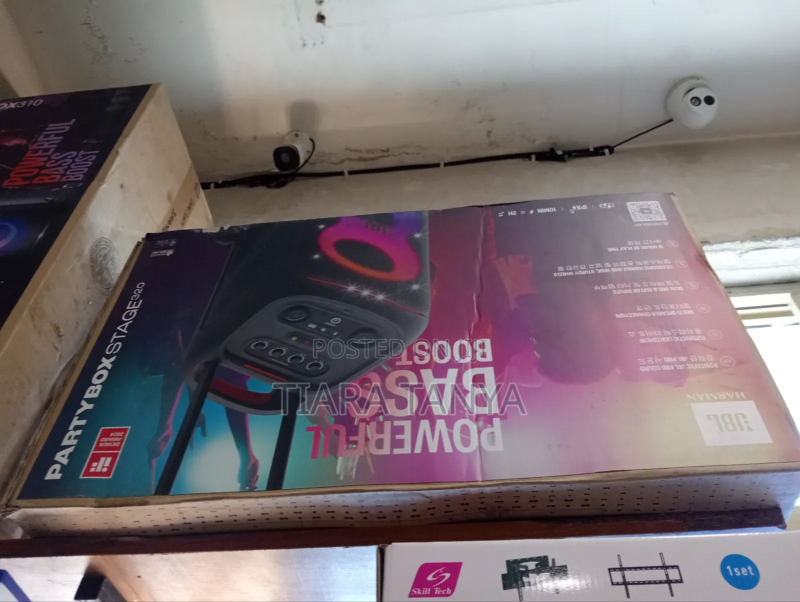 JBL Partybox Stage 320 Portable Speaker