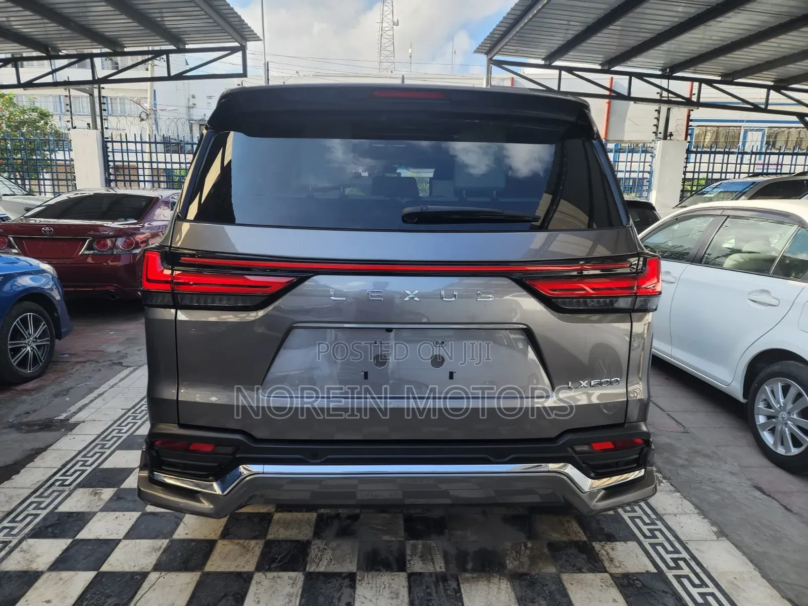Lexus LX 2024 Brown