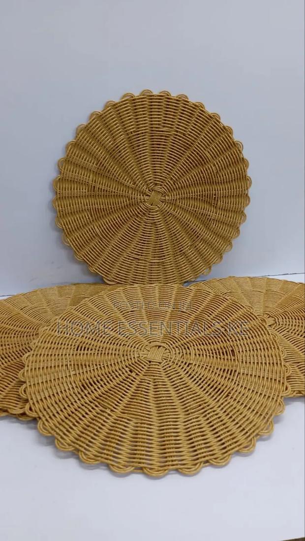 33cm Rattan Unique Mats Set - thumbnail 3