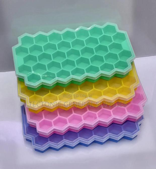 36 CAVITY ICE TRAYS Large-Capacity Silicone Mold - main view