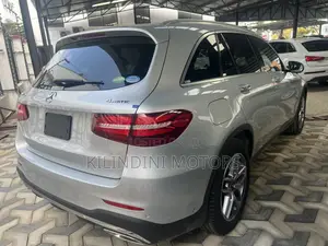 Mercedes-Benz GLC-Class 2018 Silver