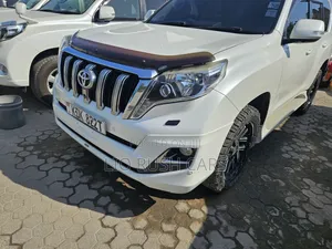 Toyota Land Cruiser Prado 2016 White
