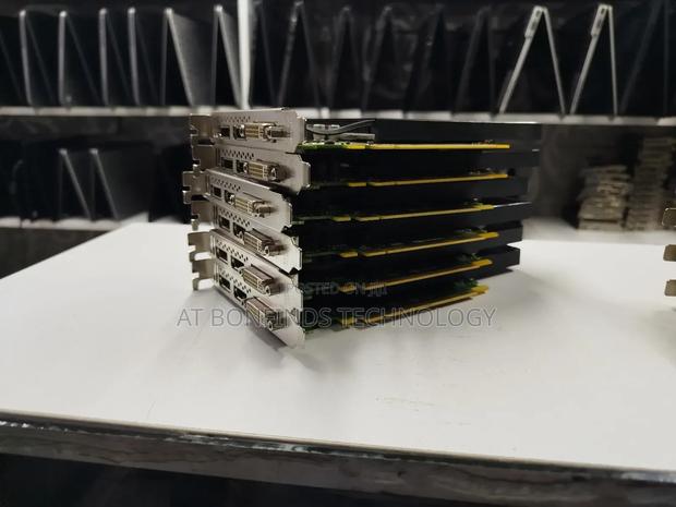 Graphics Cards - thumbnail 4