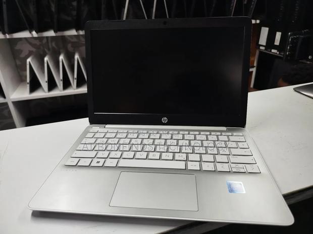 Laptop HP Stream 11 4GB Intel Celeron SSD 72GB - thumbnail 5
