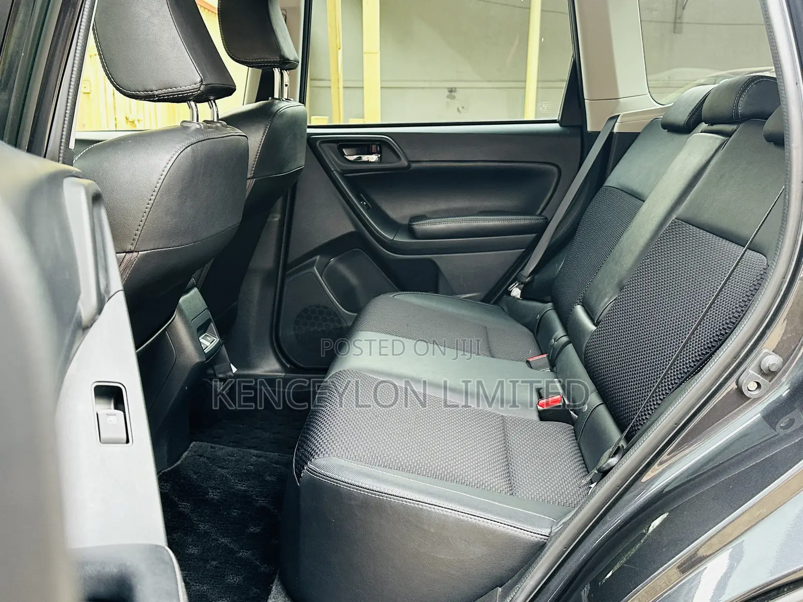 Subaru Forester 2017 Gray