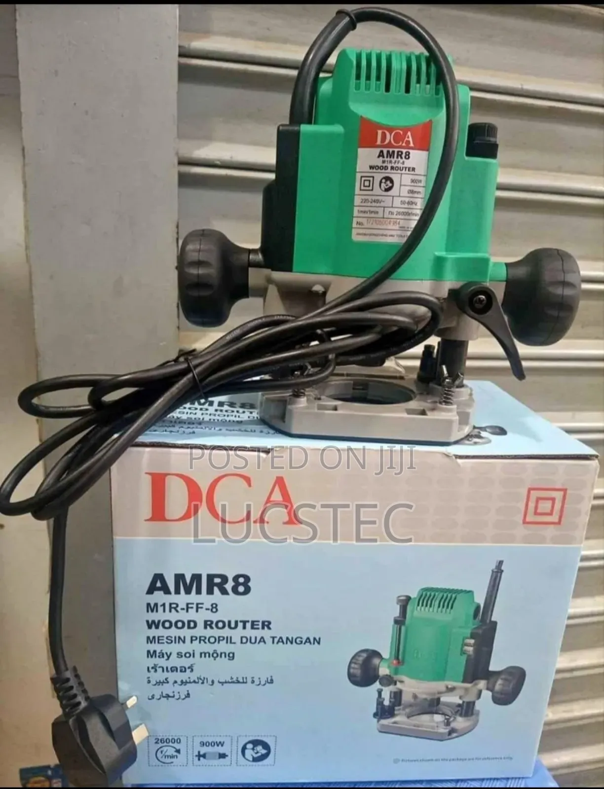 900W Dca Palm Electric Router